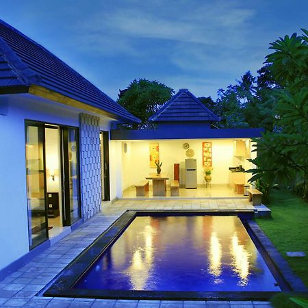 Grand Nismara Villa Seminyak 外观 照片